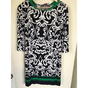 Women’s blue and white patterned long sleeve dress